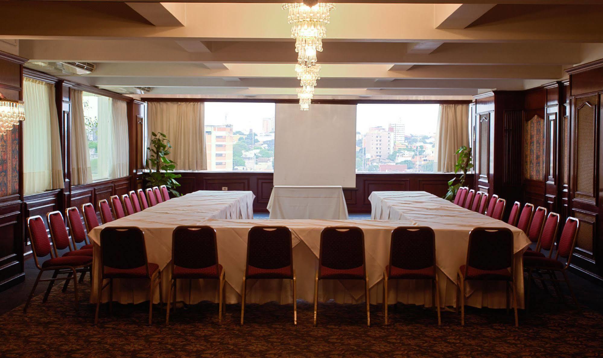 אסונסיון Excelsior Inn מראה חיצוני תמונה